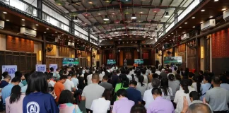 提高阳江企业家含“A”量!“AI赋能 同心惠企”思维盛宴引发全场共鸣